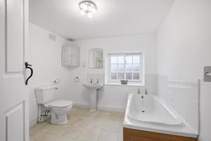 En Suite- click for photo gallery